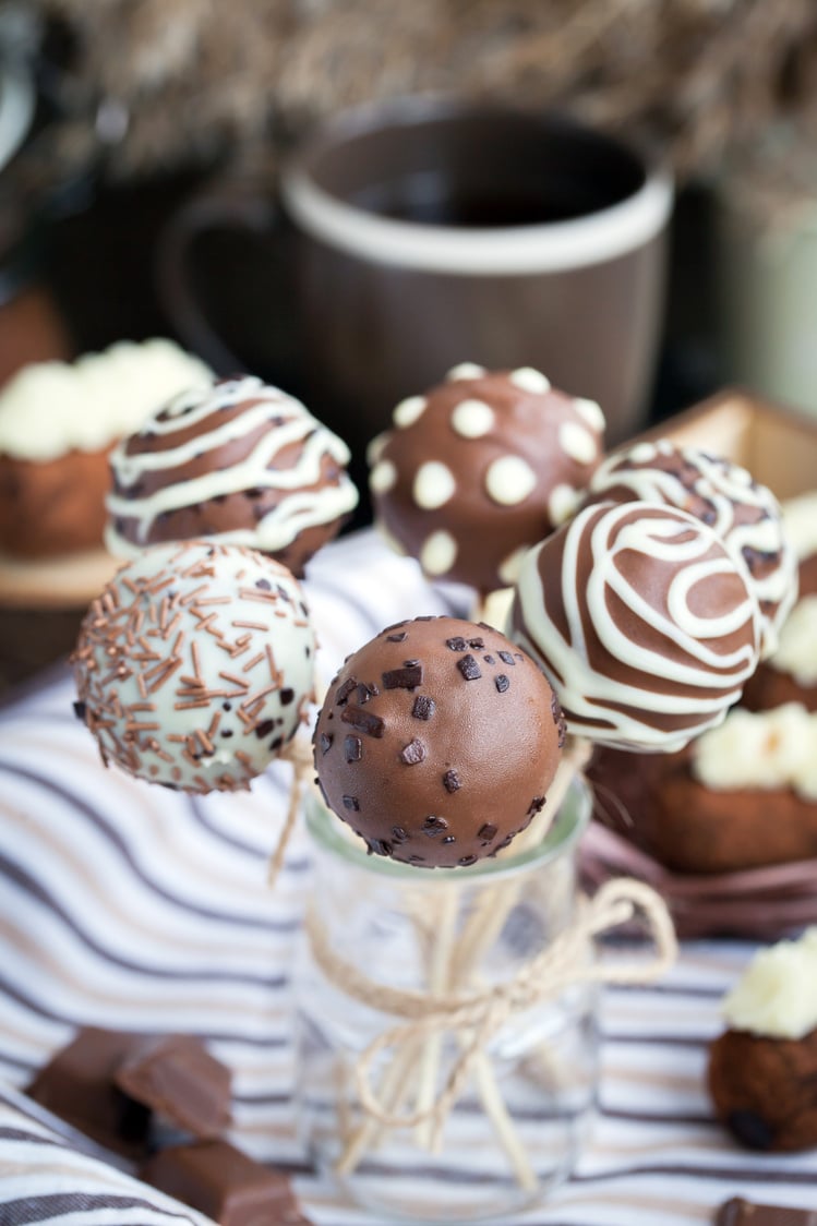 Homemade chocolate cake pops